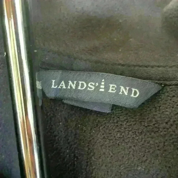 Lands End Mens black fleece jacket with 7 pockets zipper closure - Picture 2 of 14